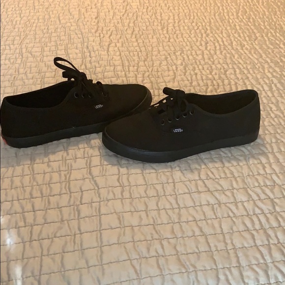 Black Vans - Picture 3 of 5